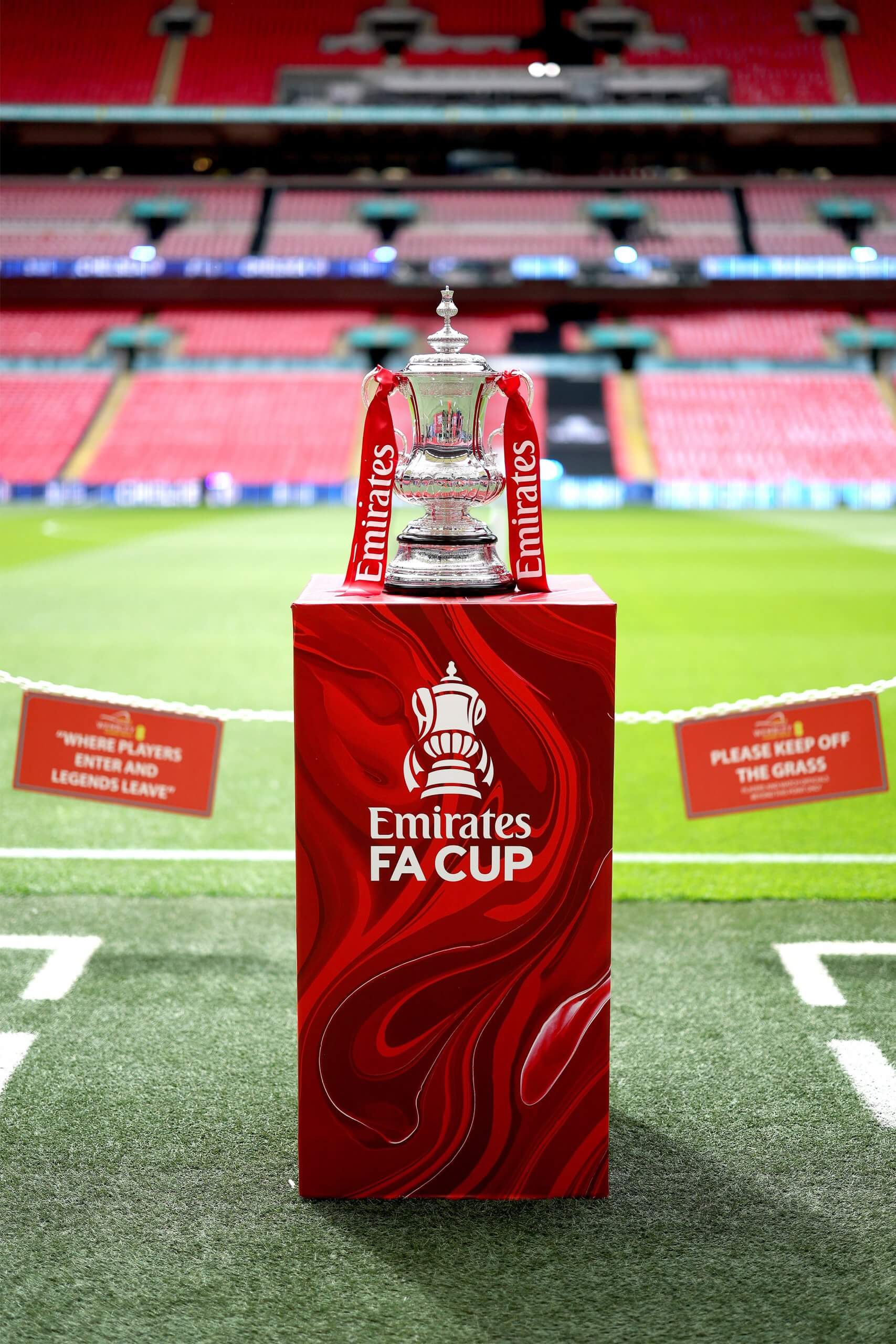 Craig Black x The FA_Acrylic Fusion Texture_Football Association